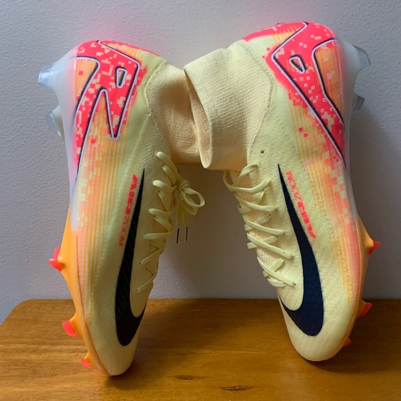 Nike Zoom Superfly 10 Elite KM FG Soccer Cleats (Light Laser Orange/Armory Navy) main image 4